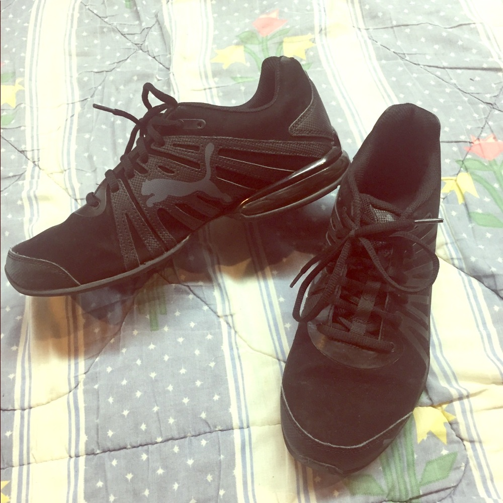 PUMA shoes NEW